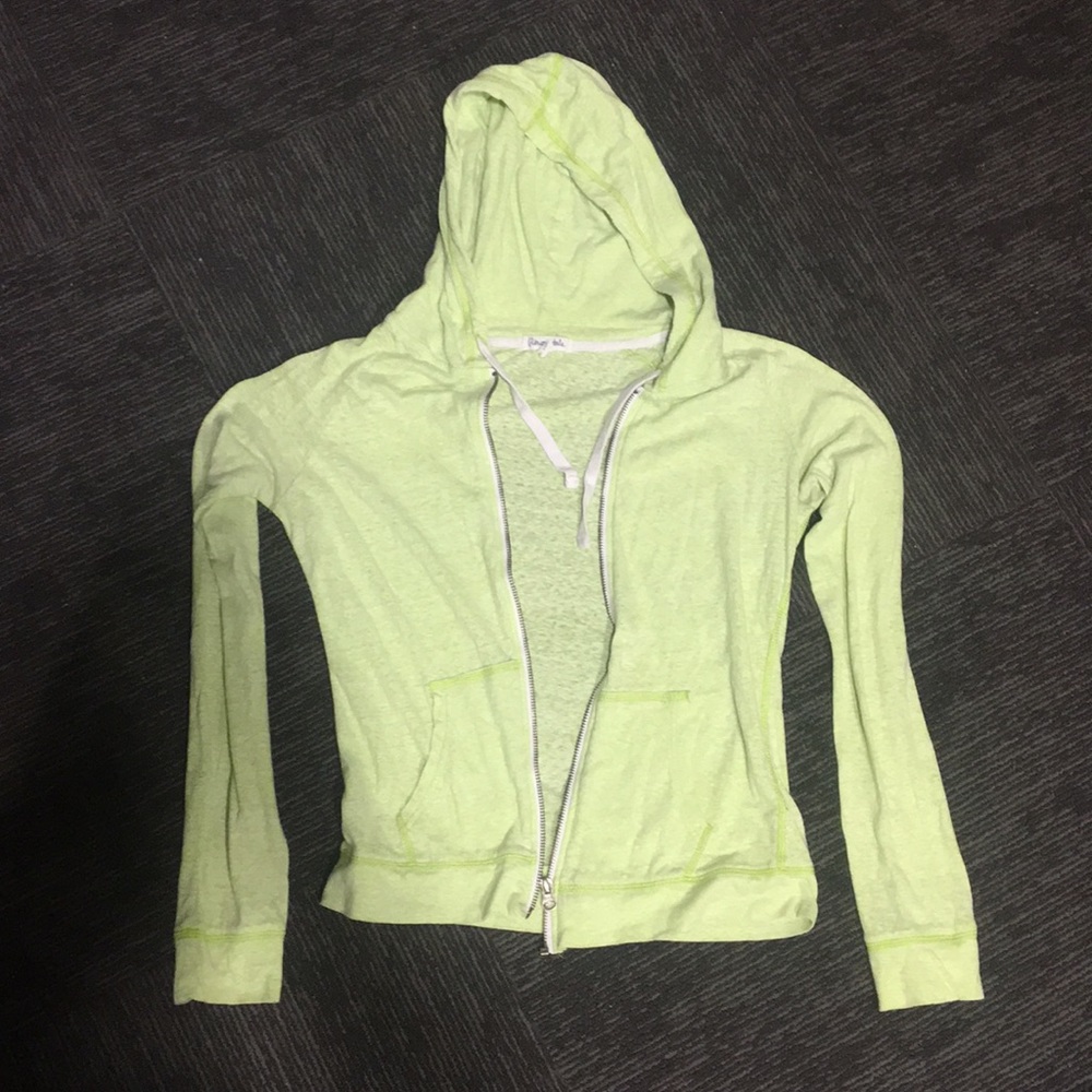 Long sleeved thin jacket